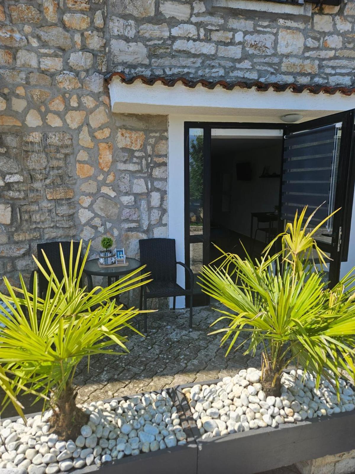 Villa Dts3 Kastel Bagian luar foto